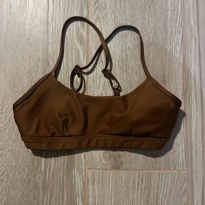 Alo Yoga Airlift Intrigue Bra Cinnamon Brown Small